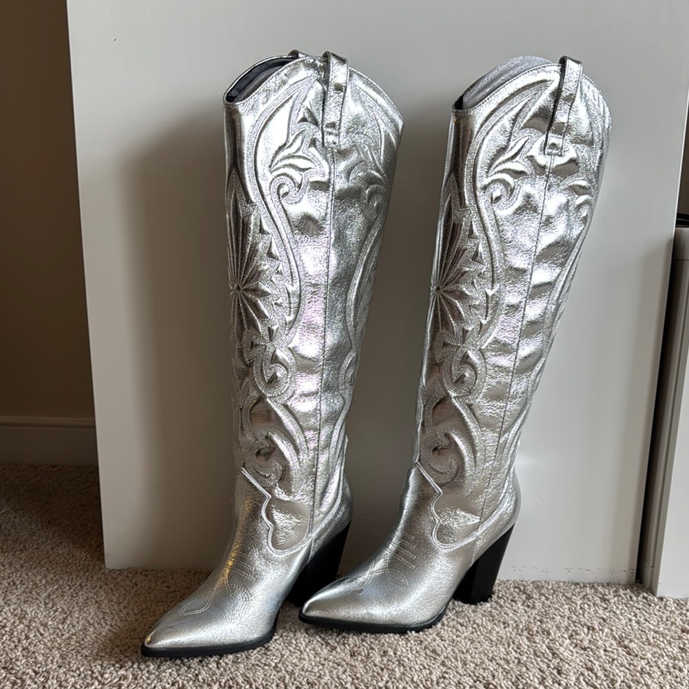 Steve Madden Silver Heeled Boots - Picture 2 of 5